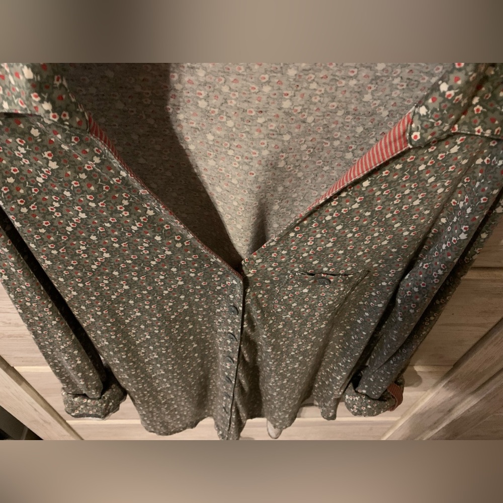 Velvet Button Up - Picture 3 of 3